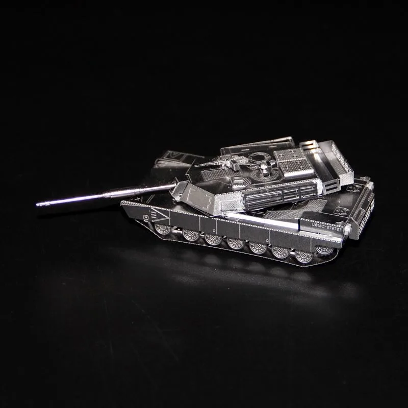 M1エイブラムス 3D金属パズル 戦車モデルキット ステンレ - Metal 3D Puzzle Stainless Model Kit のレビューと価格