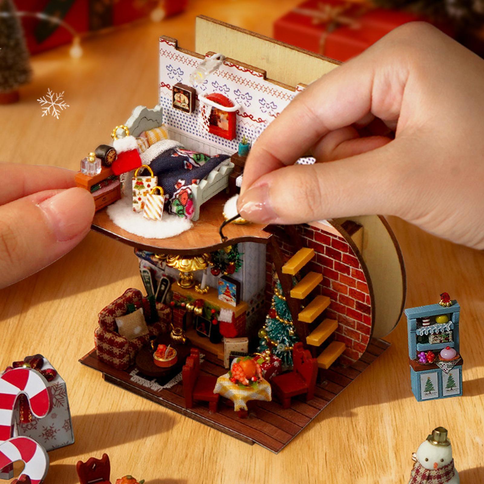 ミニチュアハウスキット、LEDライト付き、クリスマスストッキ - Miniature Led Light Kit For Dollhouse のレビューと価格